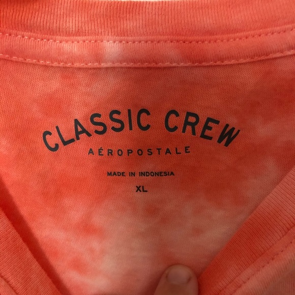 Choral and White t-shirt! - Picture 2 of 3